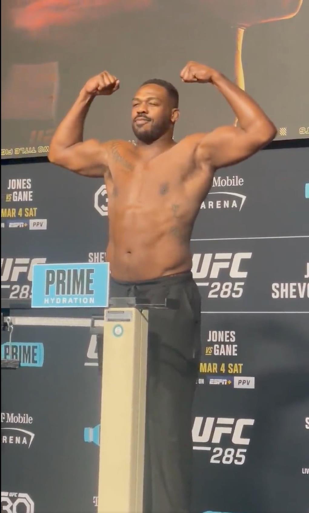 UFC 285: Watch Jon Jones, a jacked fighter, weigh in at 248lbs to fight Gane for the heavyweight title after undergoing a body transformation