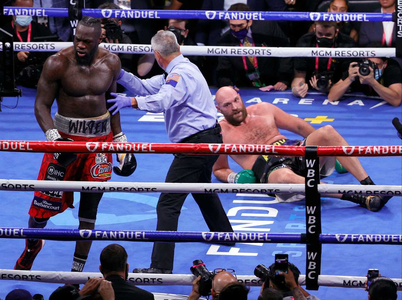Size matters - Tyson Fury reveals why Deontay Wilder wasn't able to stop him despite four knockdowns