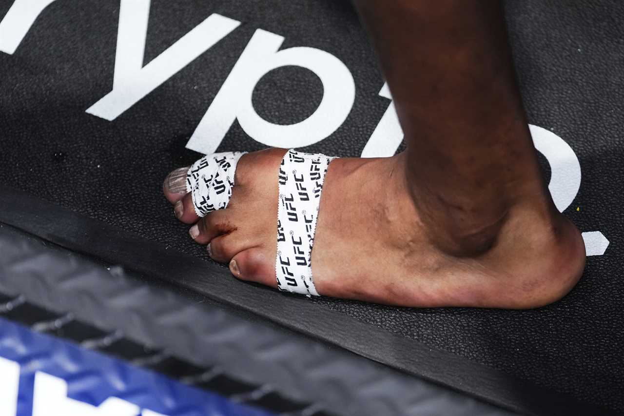 Jon Jones was only seconds away from refusing to fight Ciryl Gane in UFC 285 and returning to the locker room to discuss tape issue