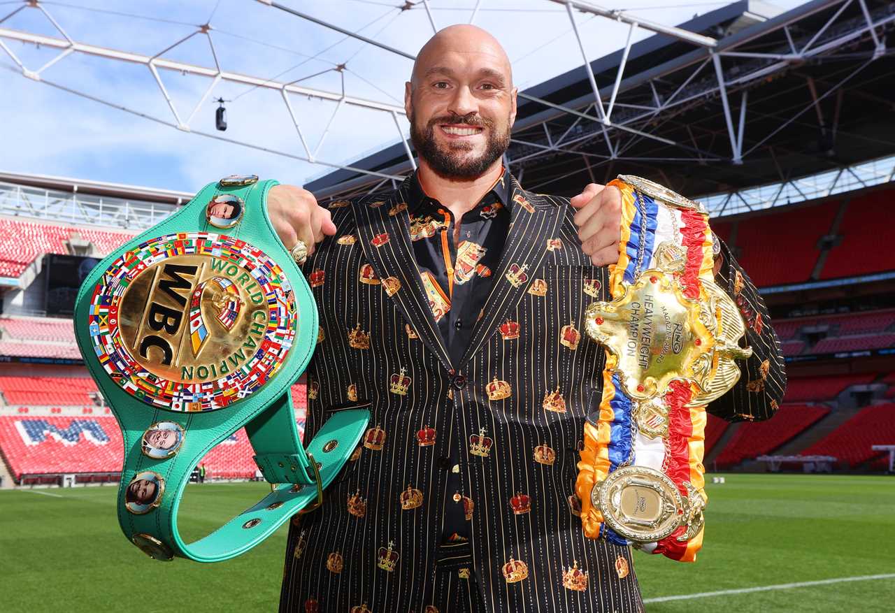 Tyson Fury rejects 60/40 deal from Oleksandr Uzyk, as Ukraine looks to for historic unification fight