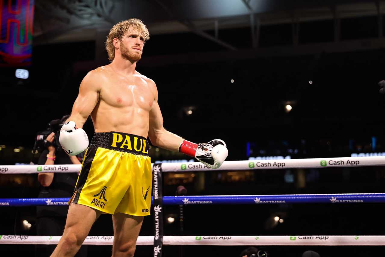 Logan Paul, a tool without a moral compass and who stands for NOTHING is attacked by Sonny Bill Williams.