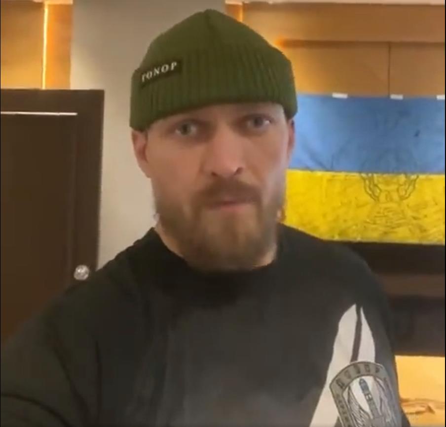 Tyson Fury promises to end Oleksandr Usyk's 'terrorising online' via social media blackout, and that fight is 'definitely on'