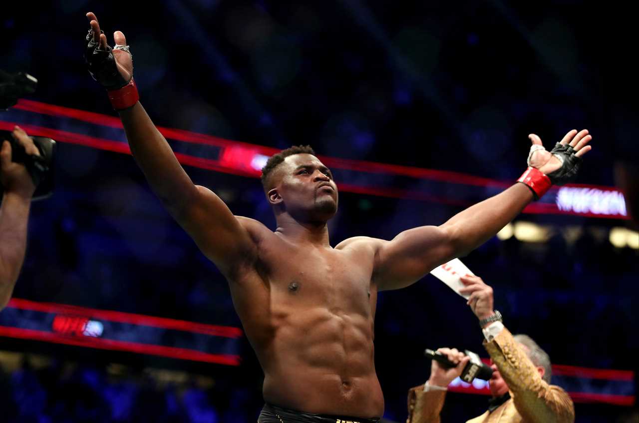 Francis Ngannou is closing in on Deontay wilder's boxing fight, and says somebody's head will be taken off.