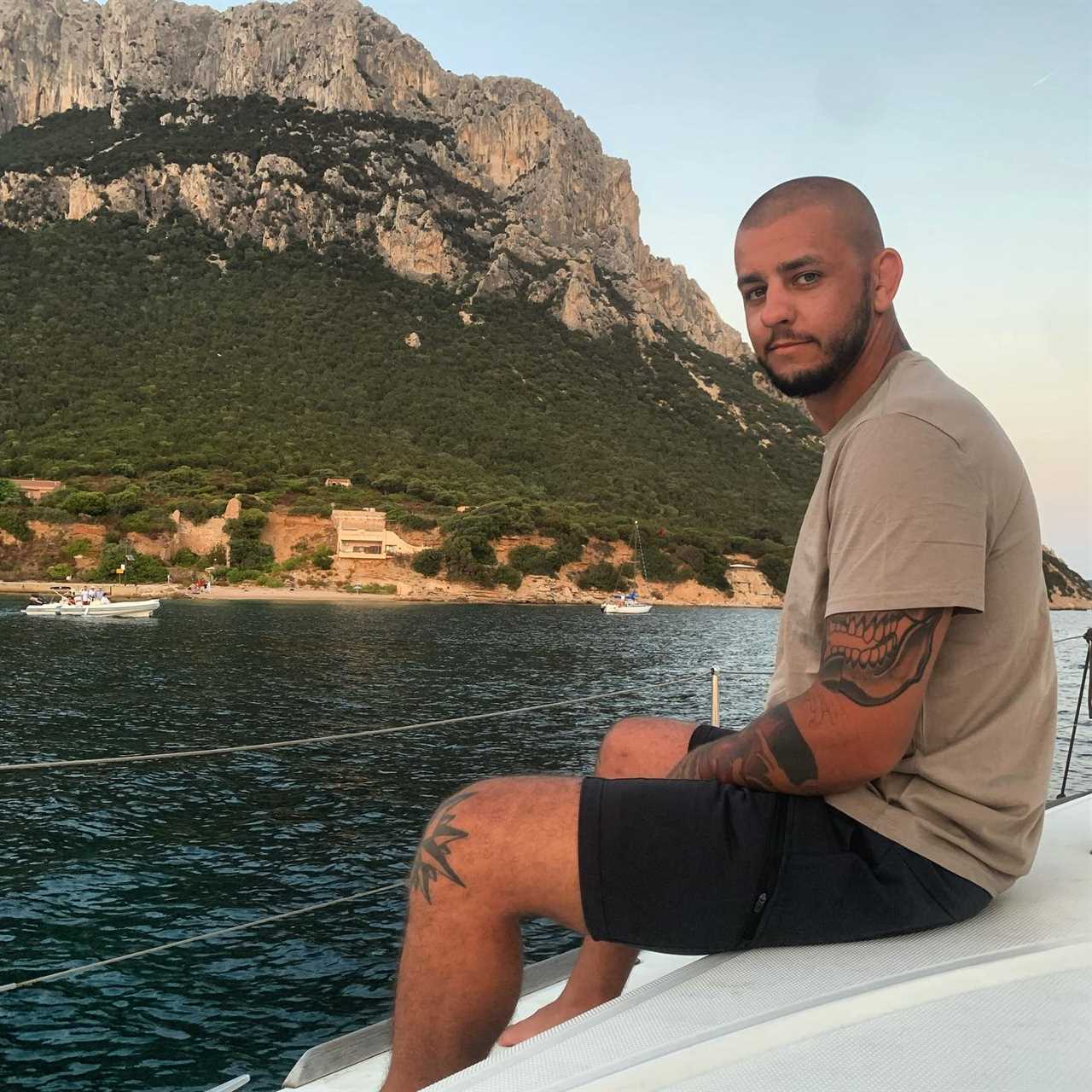 Iuri Lapicus, a 27-year-old MMA star, has died after a three-day coma due to traumatic motorbike accident.