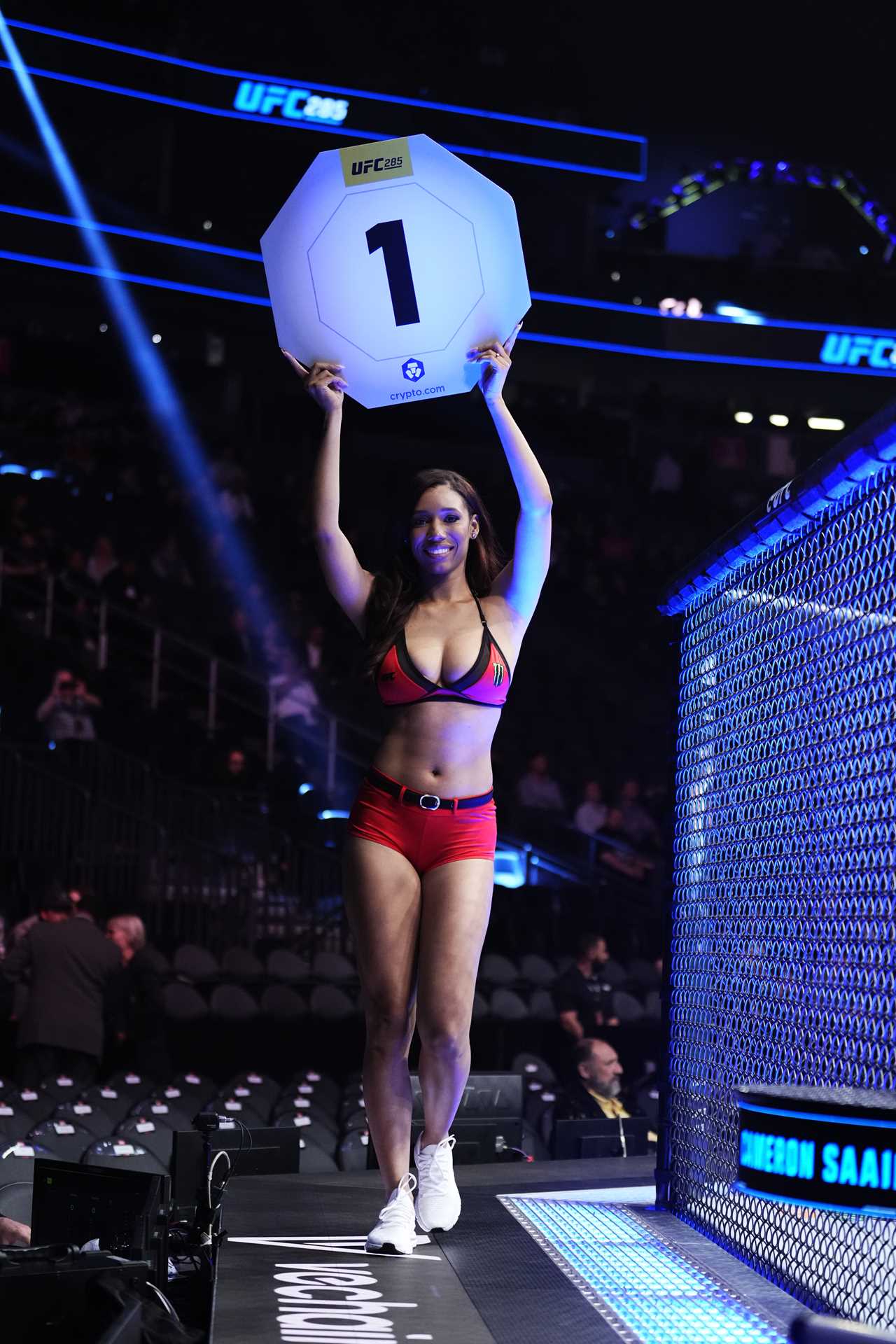 Brookliyn Wren, a stunning UFC octagon girl, dances in tiny bikinis