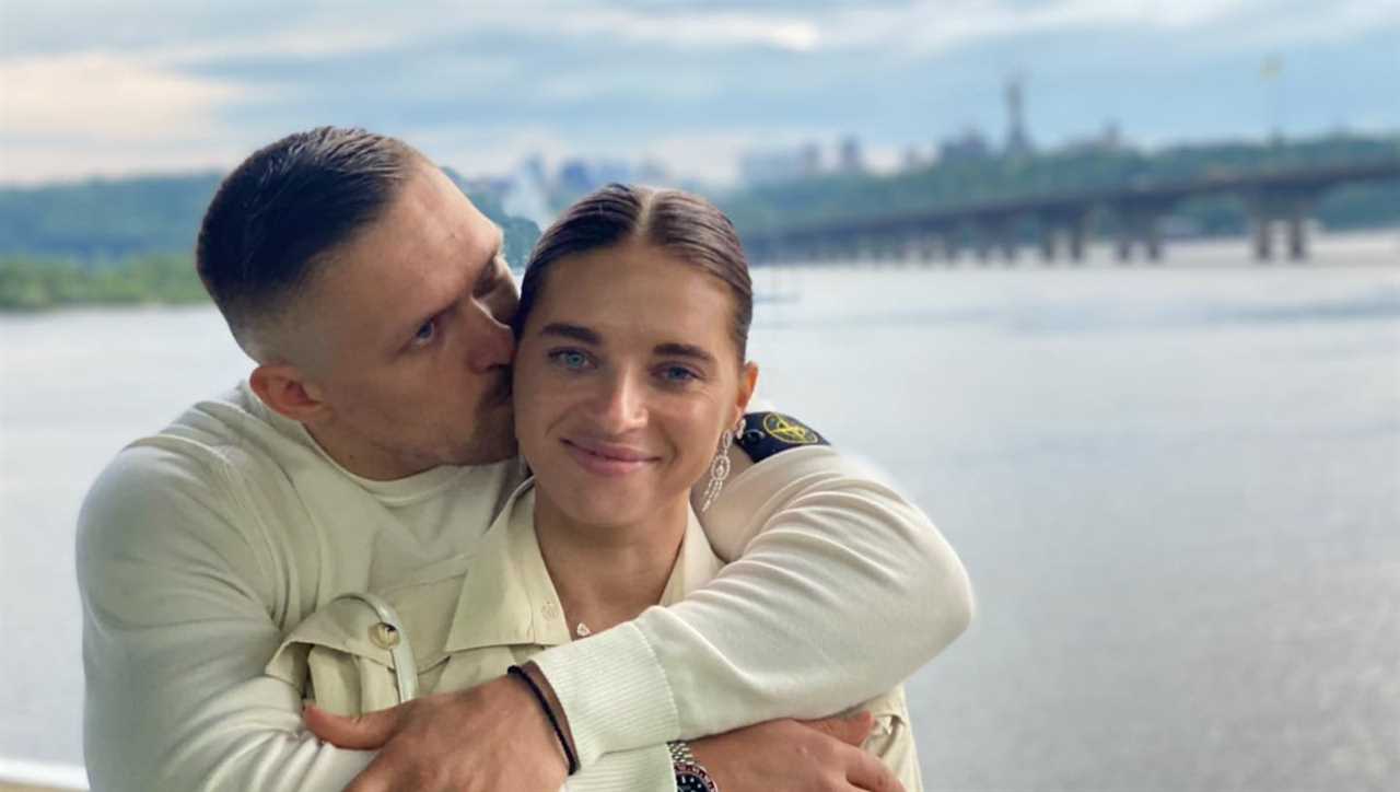 After the PS100m Wembley fight, Oleksandr Usyk's spouse hilariously trolling Tyson Fury as 'Gypsy Queen.'