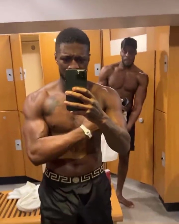 Swarmz's incredible seven-month transformation in his body since KSI fight shows Deji the way to go