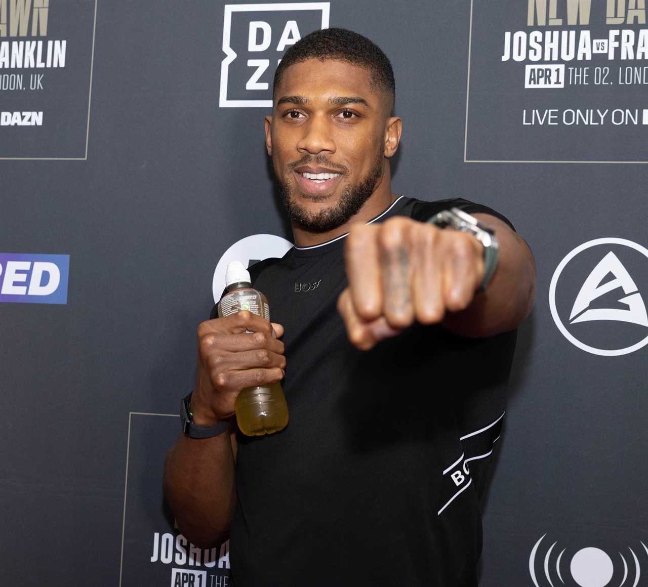 Anthony Joshua, Love Islanders and pop stars pose on the red carpet ahead of Jermaine Franklin's comeback fight.