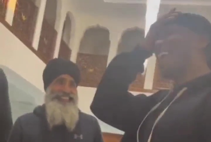 After visiting a mosque, KSI was spotted at a Sikh temple. This was in the aftermath of using a vile racial slur on YouTube.