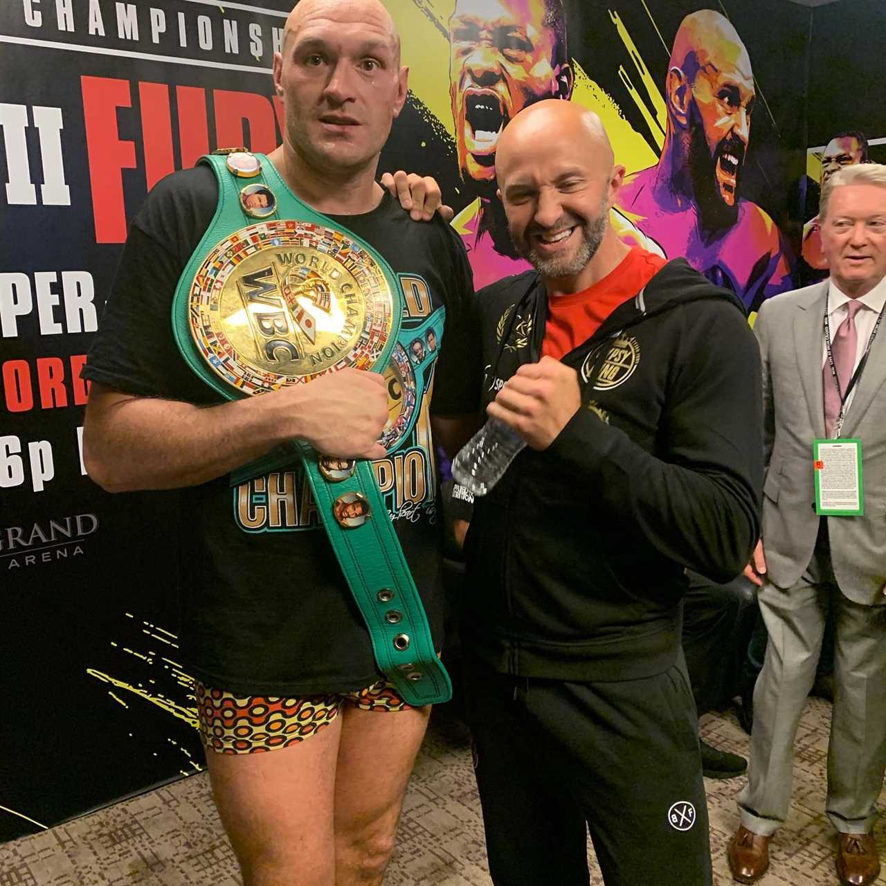 As talks continue about Gyspy King's opponent, Tyson Fury's intense strength and conditioning program is revealed