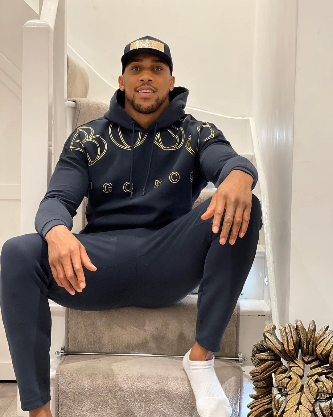 Joe Joyce reveals Tyson Fury's potential victory over Anthony Joshua, and reveals that AJ is a 'negative' target for AJ's 'wary shots'