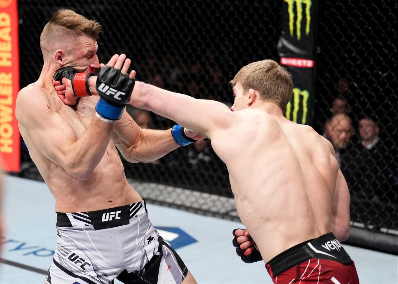 Arnold Allen is determined to be the first man to stop Max Holloway, as Britain bids for a title shot at UFC Kansas City