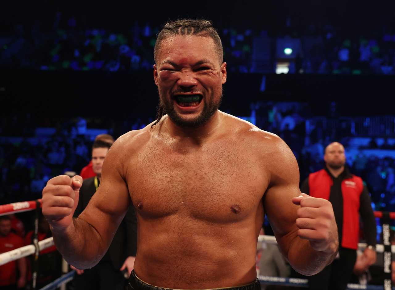 Boxing fans can't believe the'shameful scorecards' from Joe Joyce's shock loss to Zhilei Zhao and demand an investigation