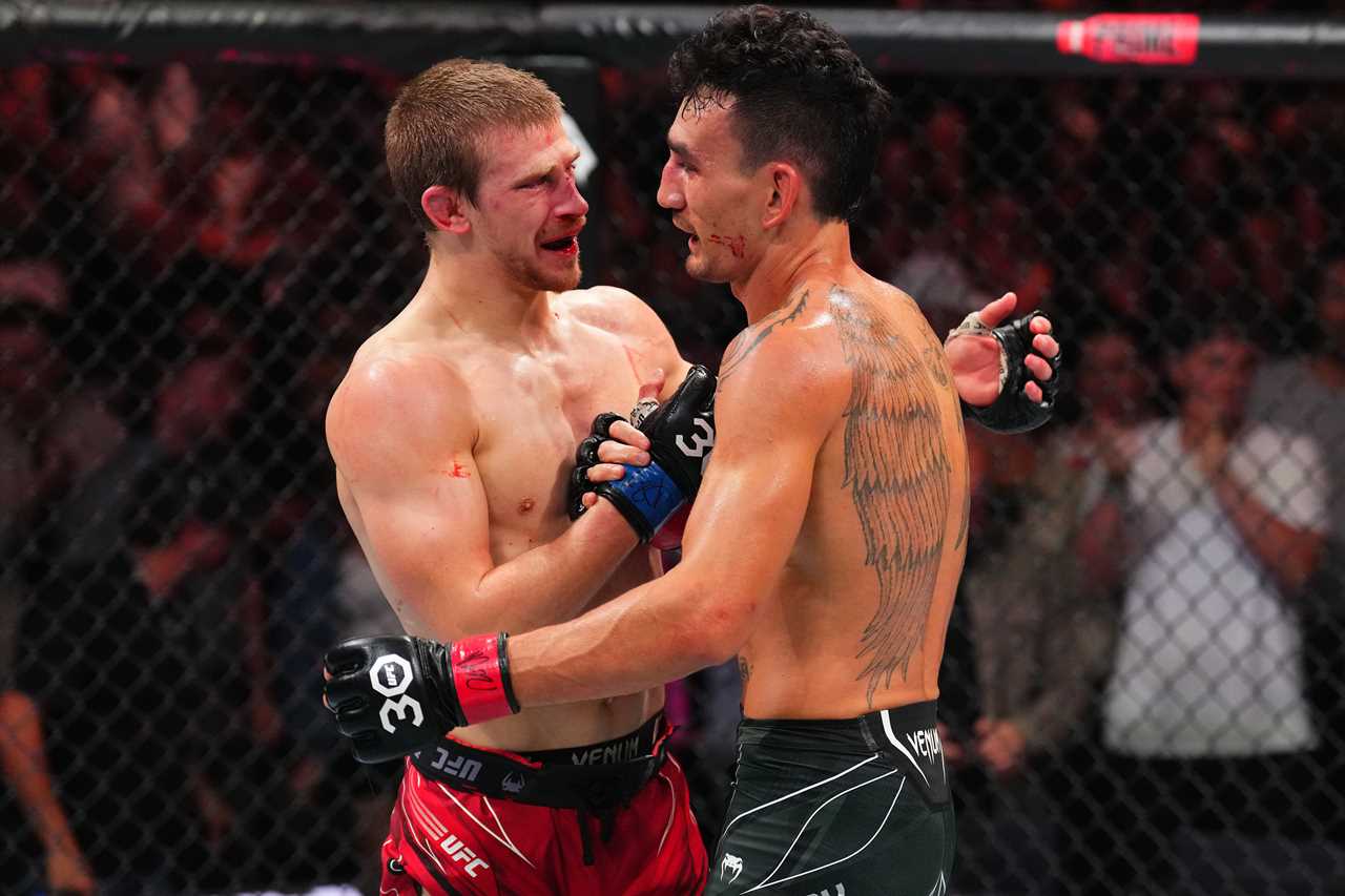 British star Arnold Allen'smiles between rounds' as he loses to UFC legend Max Holloway after a brutal loss.