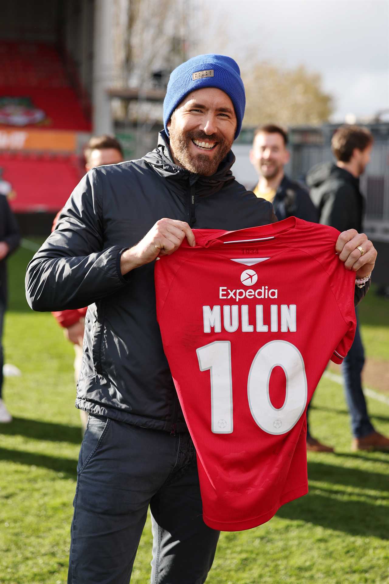 UFC legend Conor McGregor makes surprise announcement about a 'game-changing link-up' with Ryan Reynolds in'magic Wrexham'