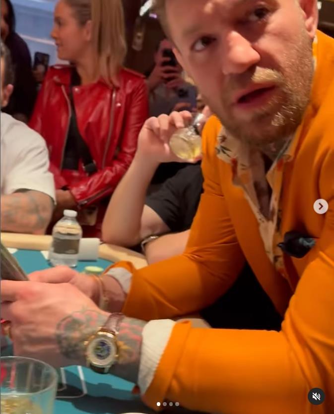 Conor McGregor flashes a huge amount of money while on a gambling spree during his lavish Las Vegas vacation.