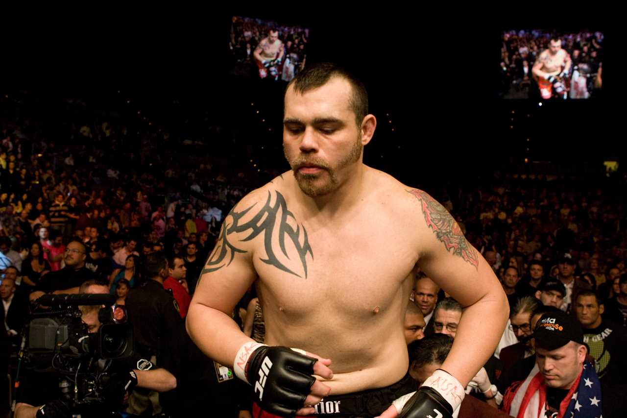 Former UFC star with bushy hair and beard KOs opponent with monster blow at savage Slap Fighting Championship