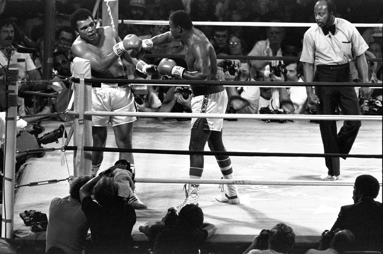 Muhammad Ali made my cry when I said I would avenge his death - it was the greatest moment of boxing for me.