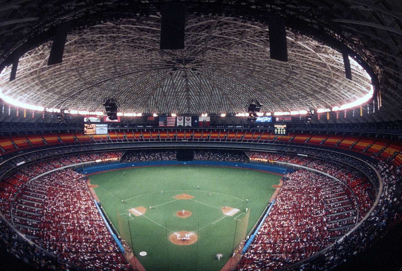 The abandoned stadium, dubbed the eighth wonder of the world, is dormant and CAN'T BE knocked down.