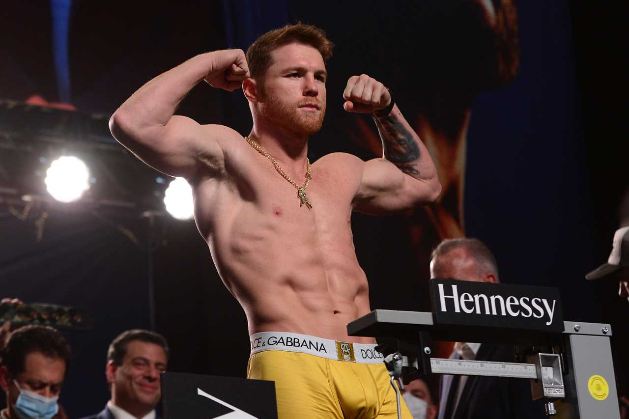 Ultimate boxing rich lists includes star worth $400m due to a stripclub and Brit who paid $76m just for one fight