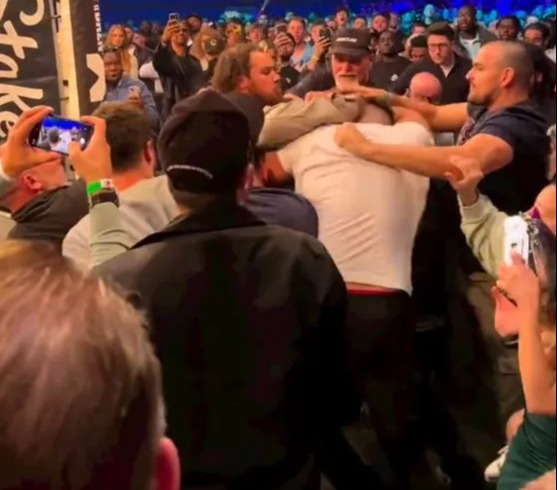 The moment a KSI fight begins, 'coward Tommy Fury and Idris Virgo's brawl began.