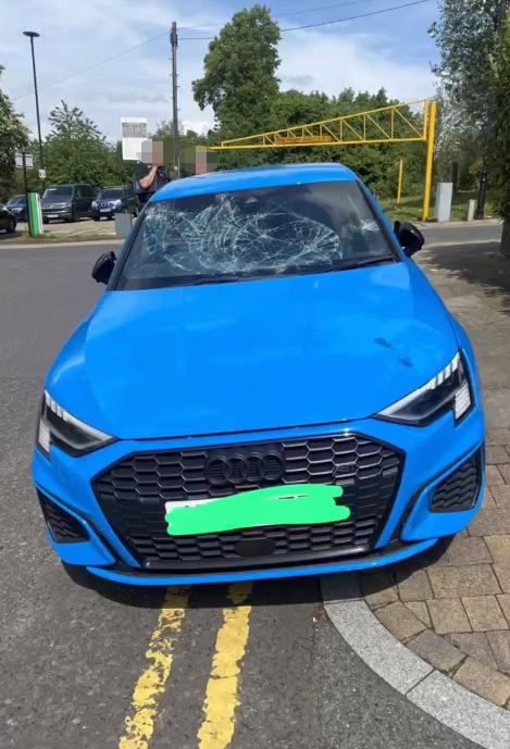UFC star Lerone Murphry shares graphic photo of himself with a horrific head injury and 'almost bleed out' after a car crash