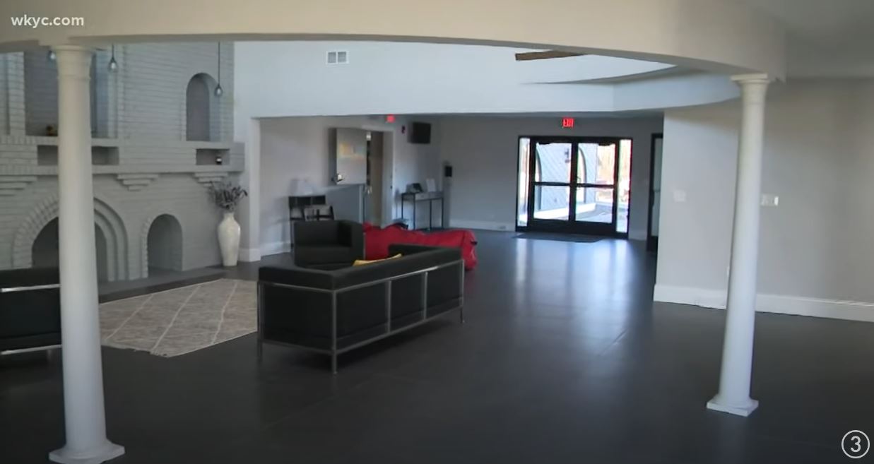 Mike Tyson’s abandoned PS890k mansion included a tiger enclosure and a basketball court. It was converted to a CHURCH.