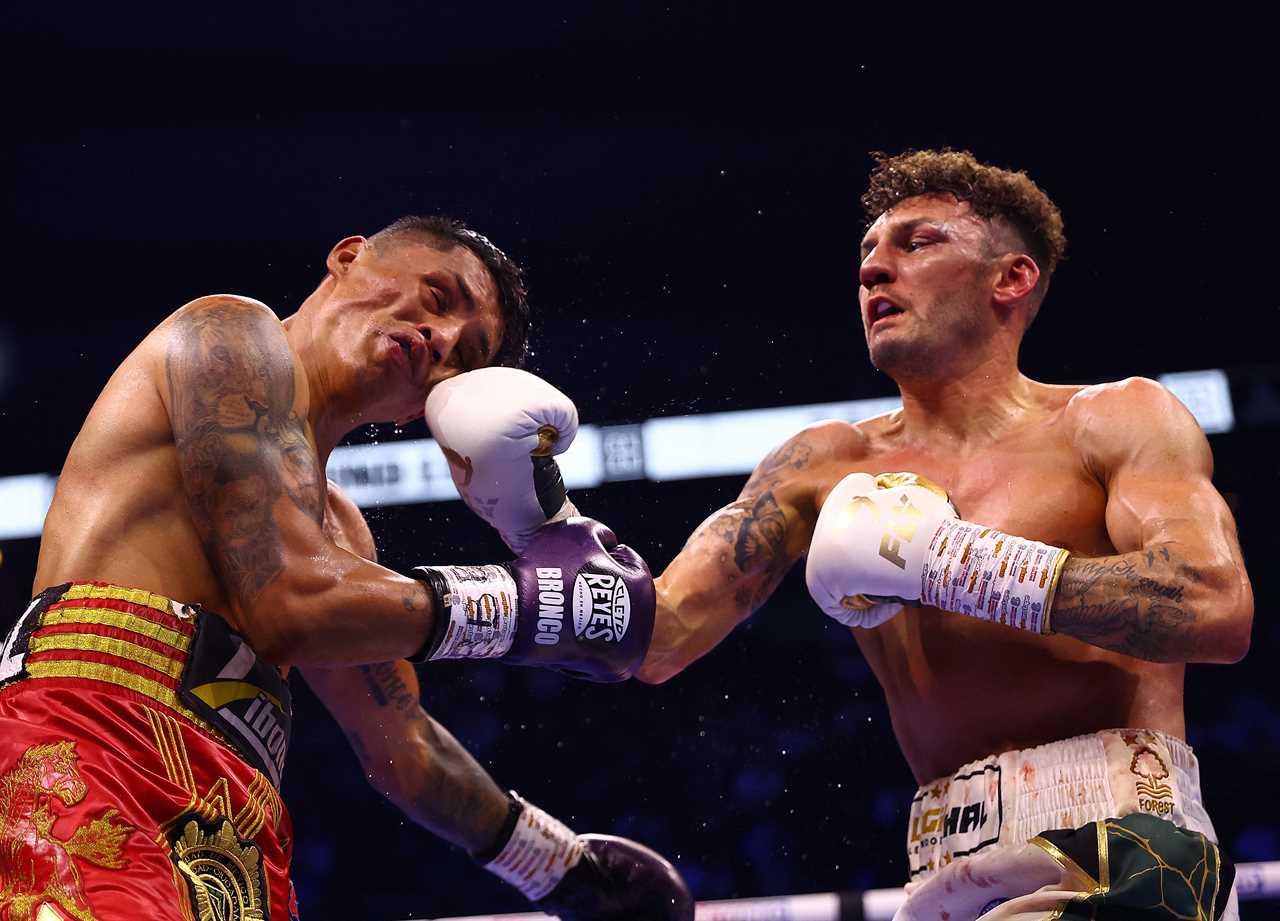 Leigh Wood WINNS rematch by points over Mauricio Lara and regains featherweight title.