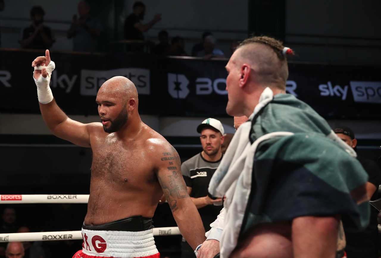 Frazer Clarke wins by a dull margin of points against Mariusz Wach, and he admits that people will think Fabio Wardley is going to flatten him now.