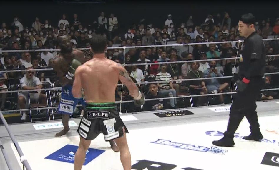 Fans are stunned by MMA star's insane'movie-style' KO of rival who slowly falls to the ground and freezes