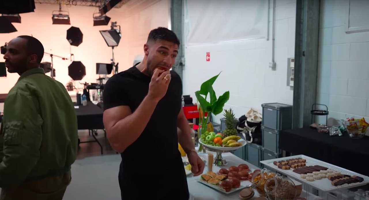 After a strict diet, Tommy Fury gorges on 10,000 calories of burgers and pasta for a Diesel photo shoot