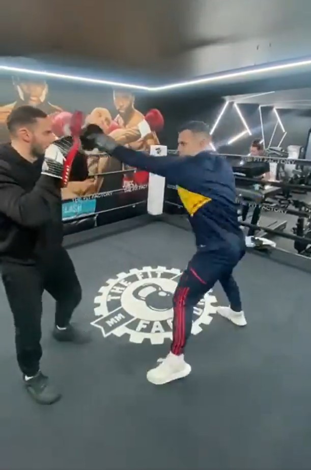 Jack Wilshere, former Arsenal star, takes up BOXING. He names his dream fight with Premier League star.