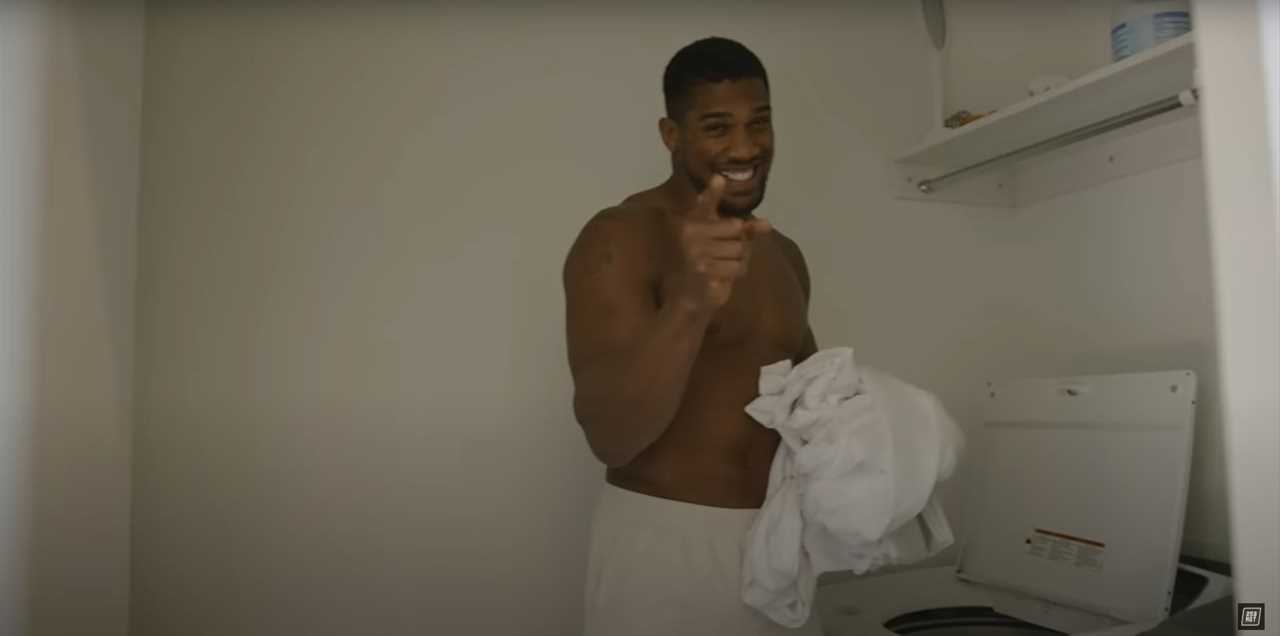 Antony Joshua's strange bedroom habits revealed during Brit superstar tour of training camp