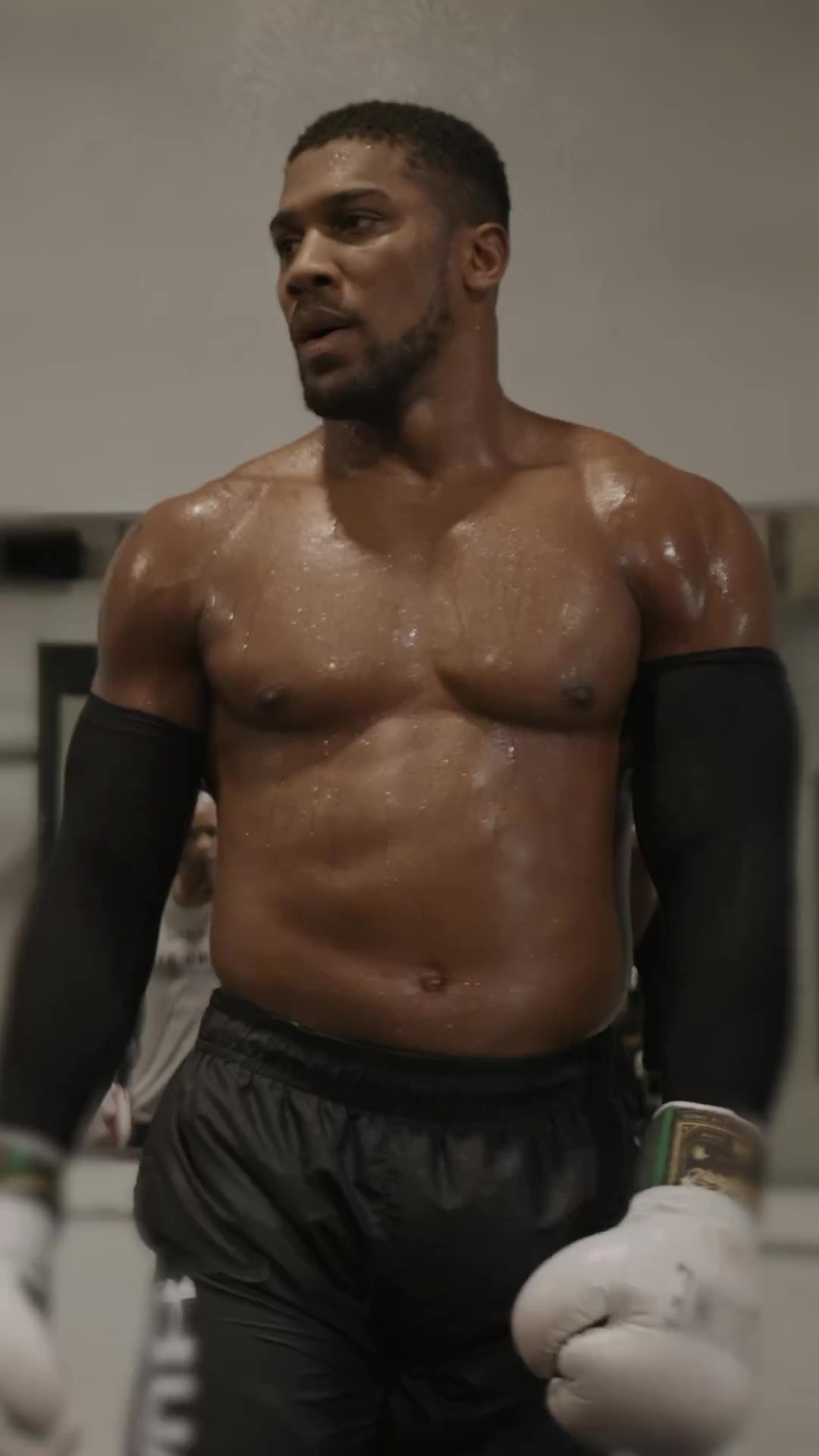 Anthony Joshua shows off blisters and a 'peeling' skin as a result of his brutal training.