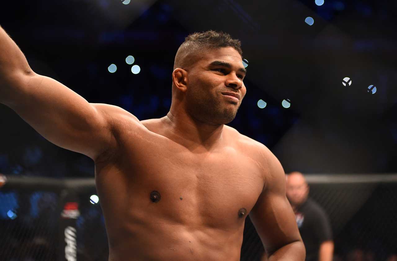 Unrecognisable UFC legend says that 'PARASITES told him to eat more meat, as he tackles his insane weight loss. He also confirms his retirement.