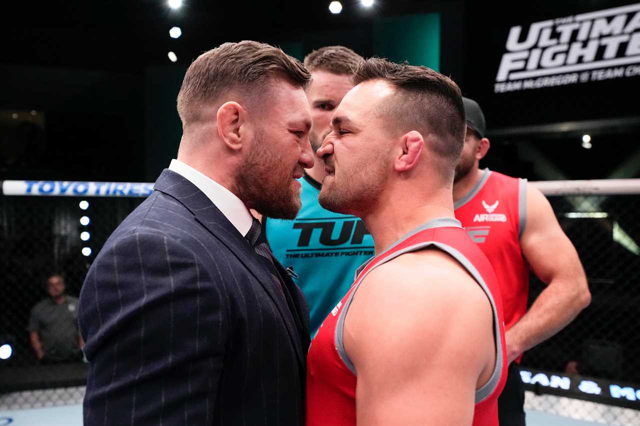 Conor McGregor slaps Michael Chandler and threatens to break the nose of his friend after TUF 31 defeat