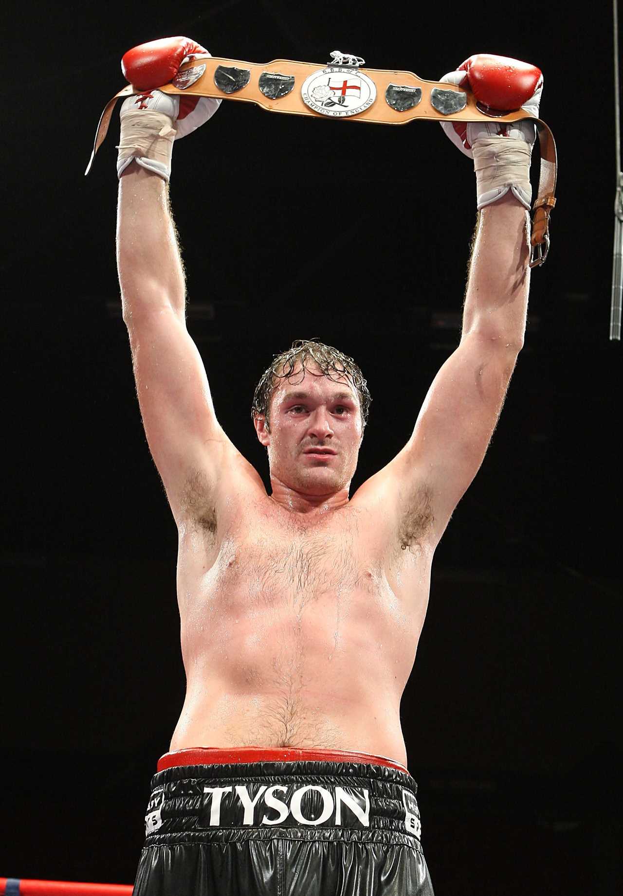 Tyson Fury narrowly avoided defeat to John McDermott (2009)