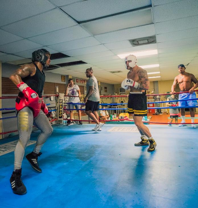 Anthony Taylor's inspiring journey from homelessness to influencer boxing