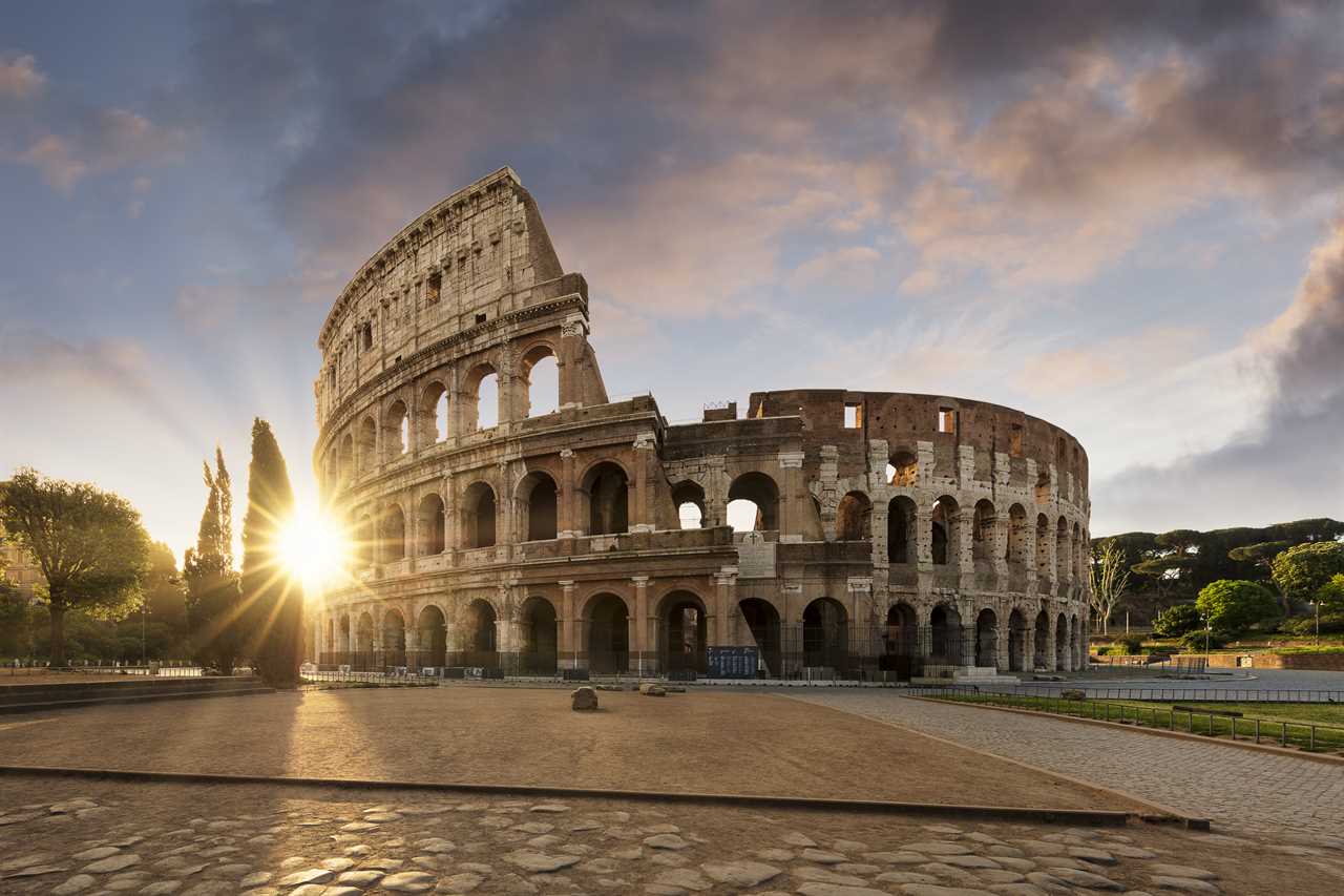 UFC chief says that Elon Musk and Mark Zuckerberg could fight at Rome's Colosseum.