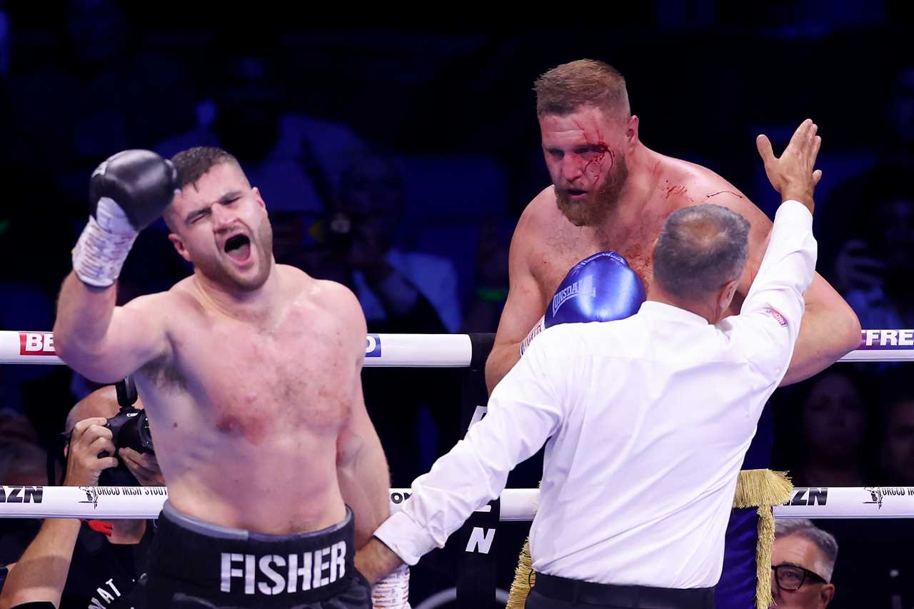 Heavyweight boxer bloodied and in need of oxygen after brutal defeat at Anthony Joshua's Undercard