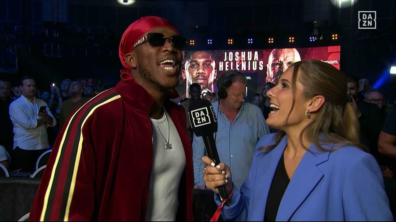 DAZN boxing host stuns with minidress on Anthony Joshua fight card