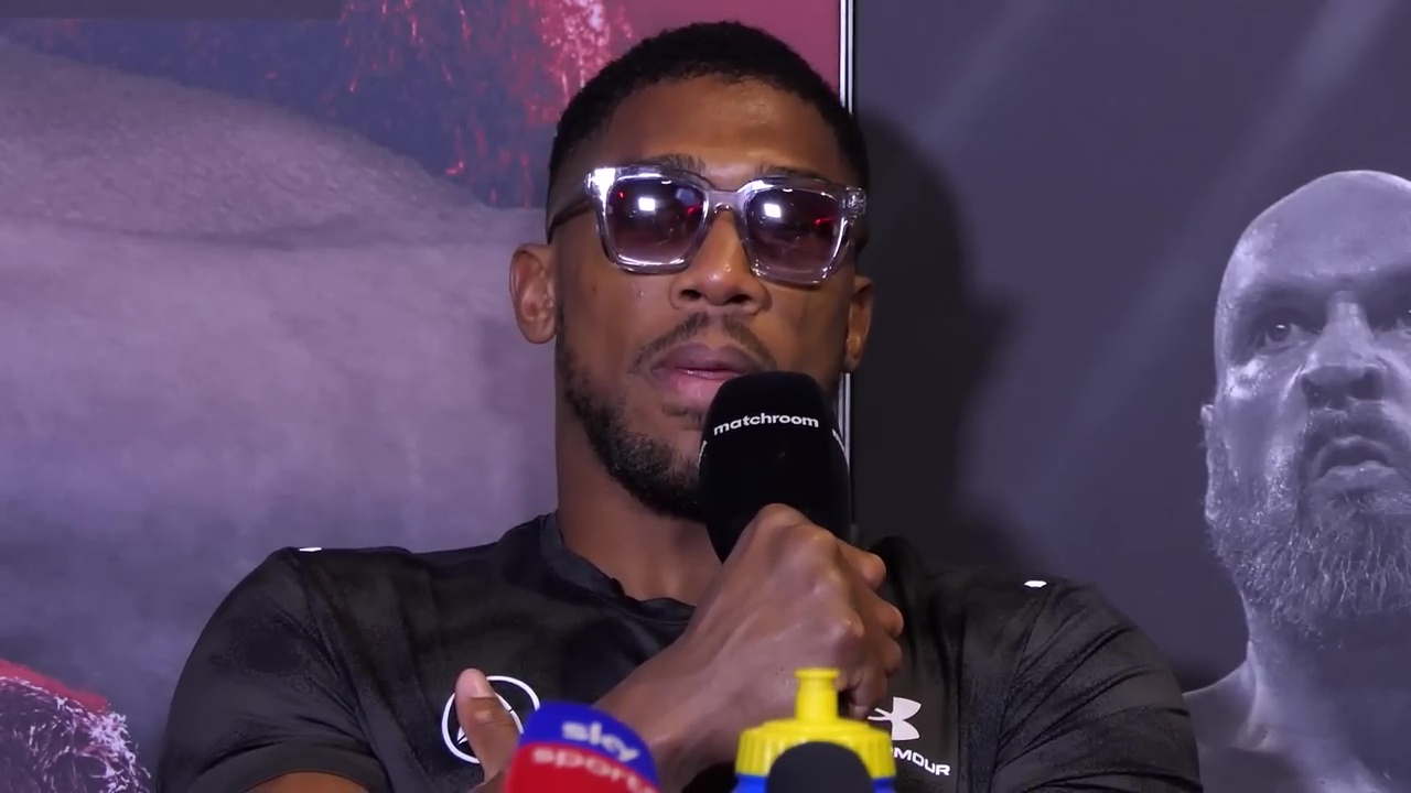 Have they ever boxed? Anthony Joshua Claps back at Fans who Booed him