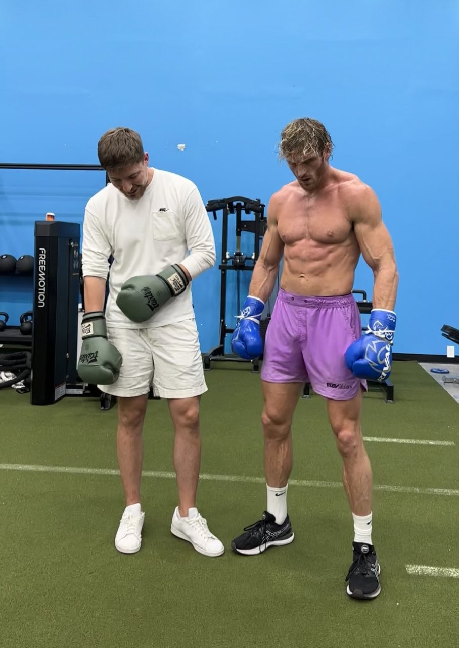 Logan Paul's Insane Body Shows Up While Training With MrBeast As YouTuber Prepares For WWE and Dillon Danis Battle
