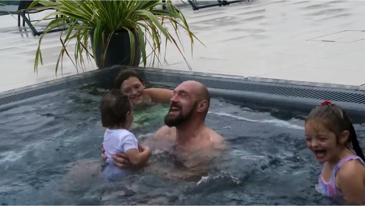 Tyson Fury’s Luxury Staycation At Forest View Retreat