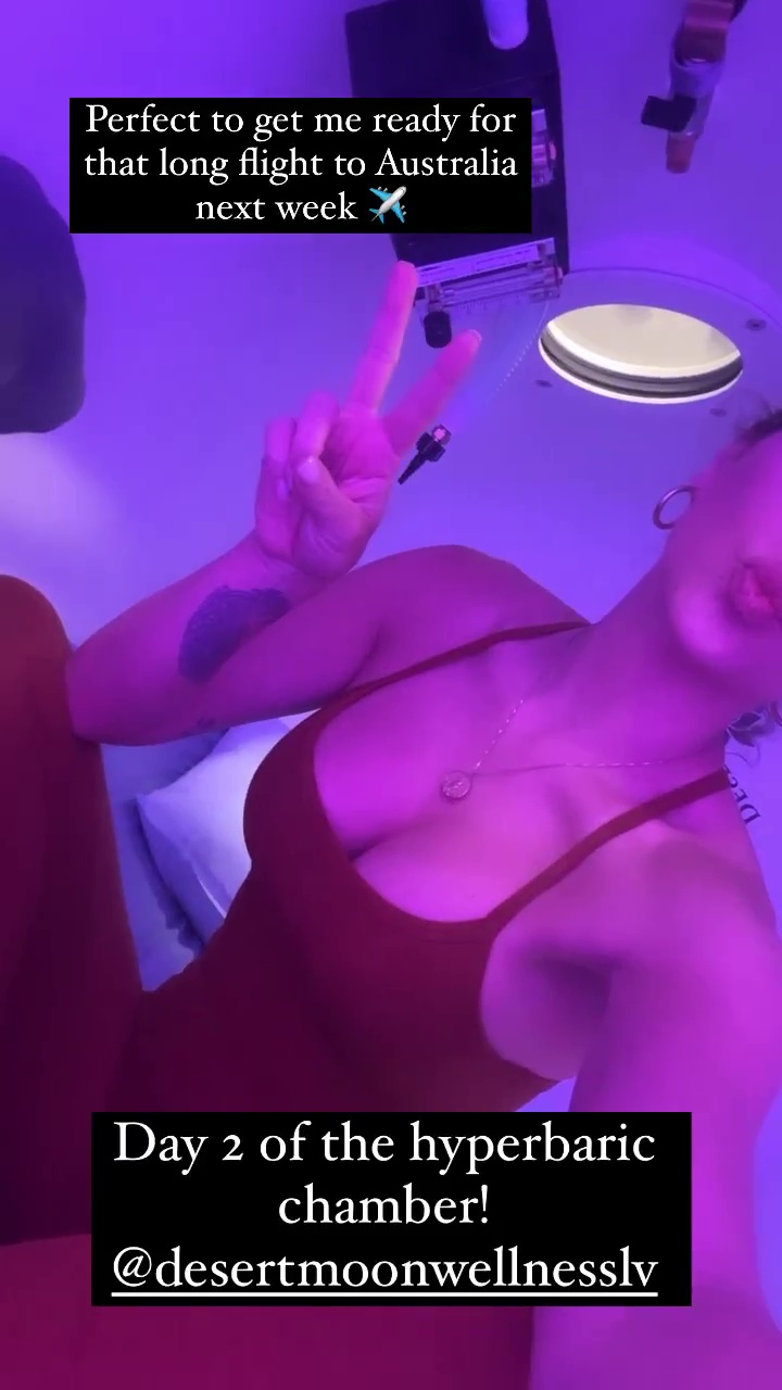 UFC Octagon girl Brittney Palmer goes braless in hyperbaric chamber and makes a statement with body paint