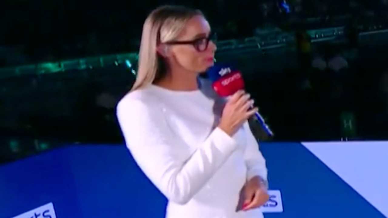 Boxing presenter Anna Woolhouse turns heads in striking white dress for Eubank vs Smith 2