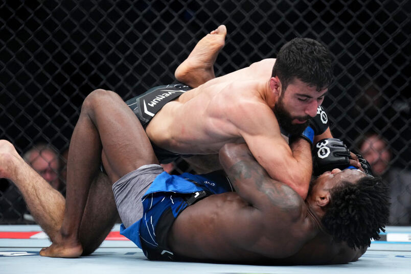 Basharat says that Dana White signed me to UFC but I did not show my true potential at debut. That will change in UFC Paris.