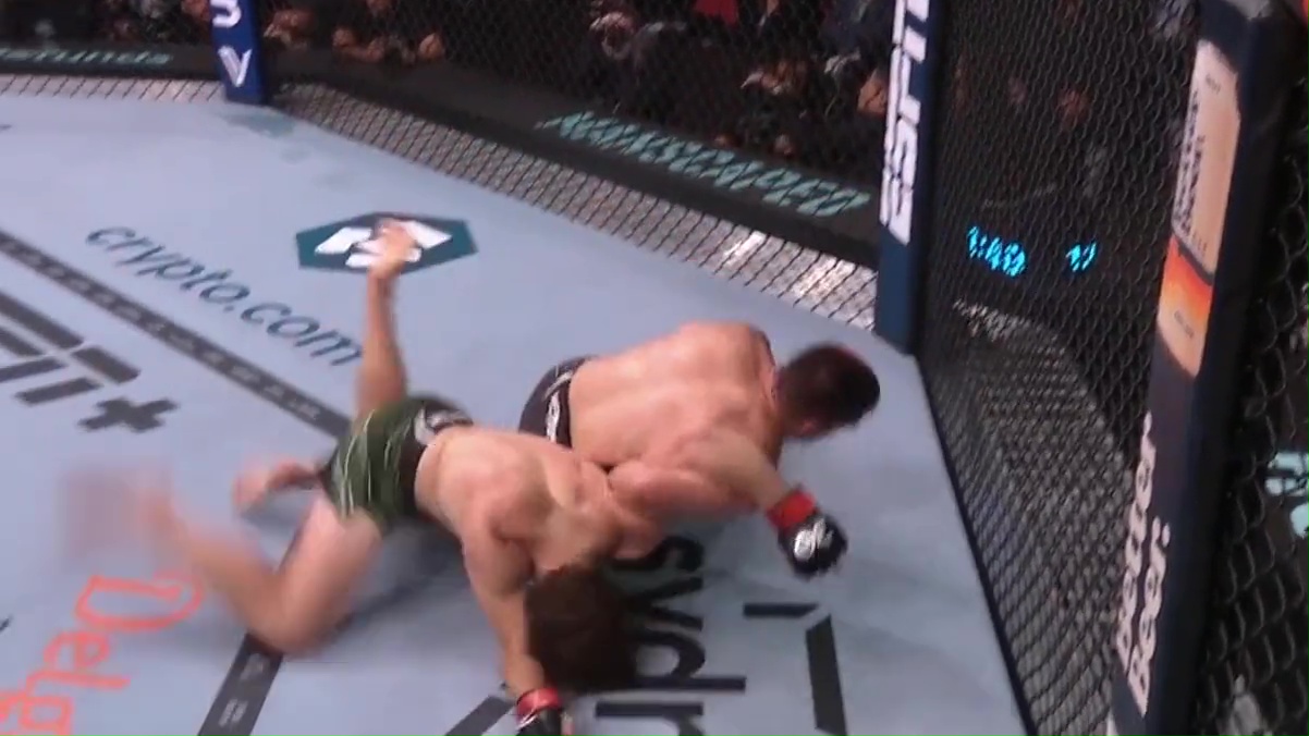 Jack Jenkins is injured in a UFC fight