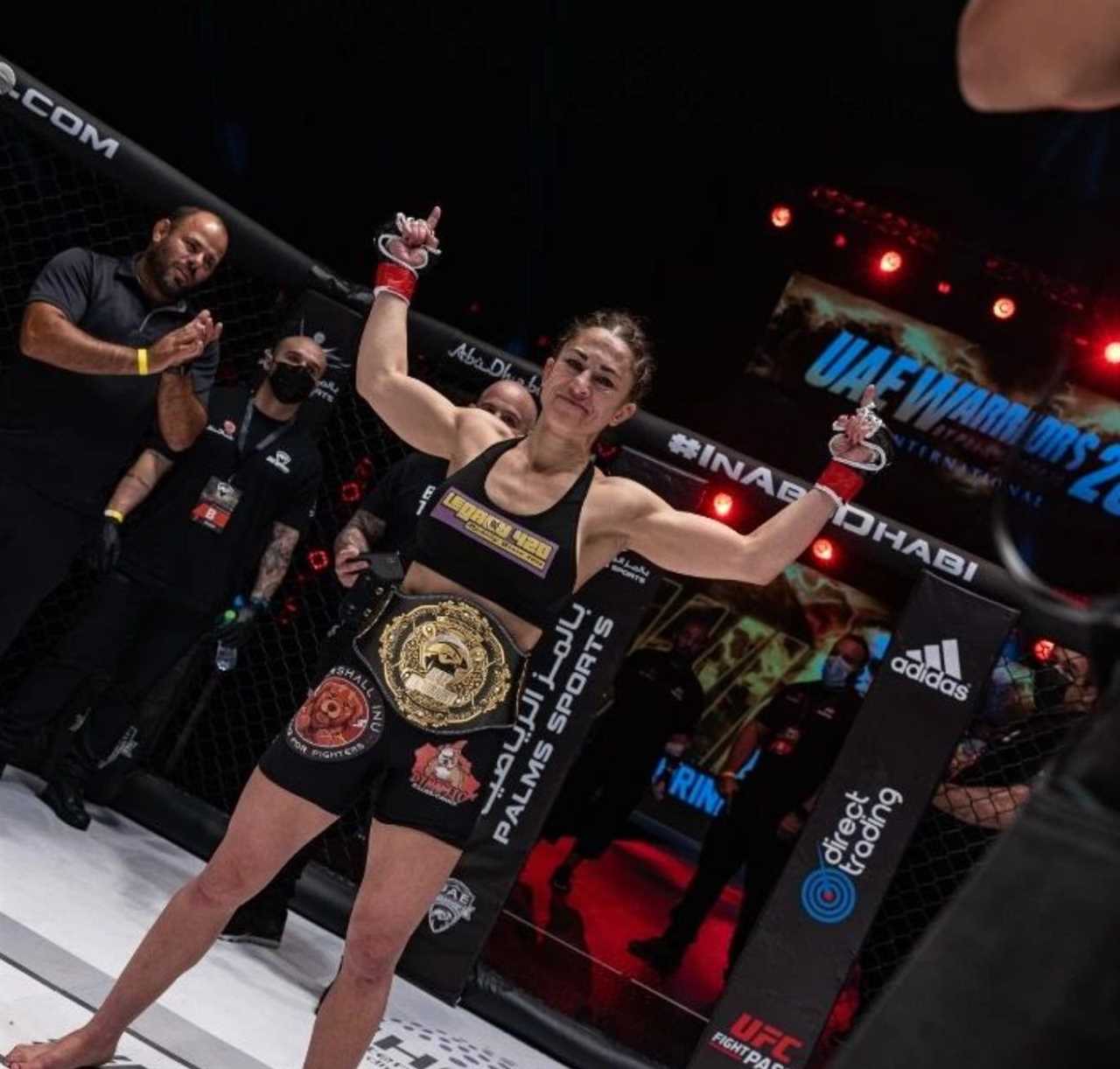 UFC fighter discovers pregnancy just days before fight