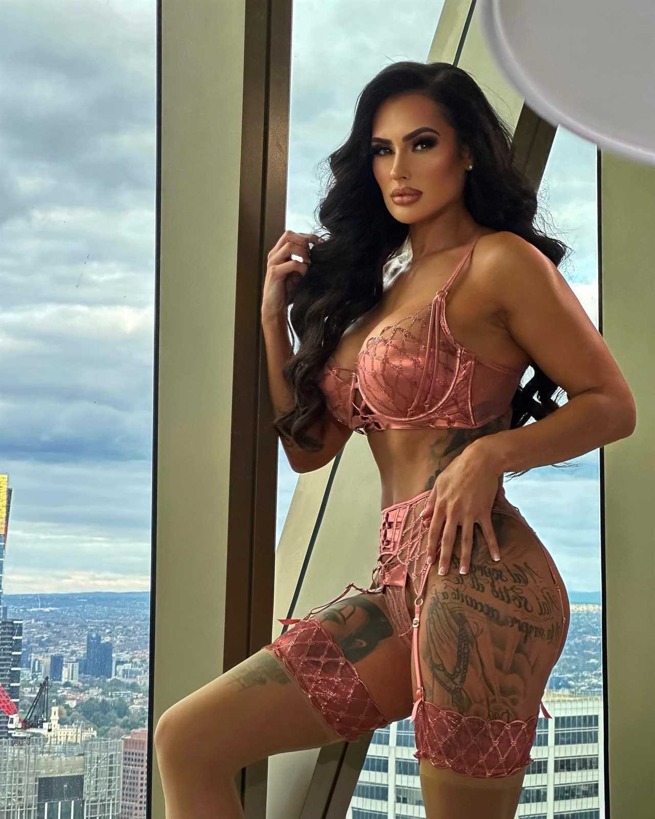 Little Bellsy reveals that she had been boob-tested before her fight with Love Island star AJ Bunker